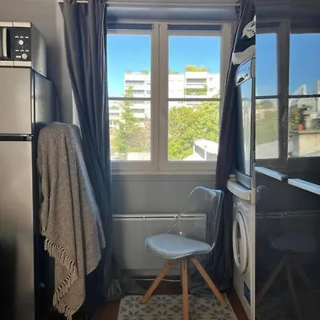Lovely Authentic Studio - 7th Invalides/eiffel Tower *